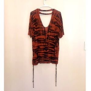 Viola Rust Red Tie Dye T-Shirt w/ Side Tie Detail